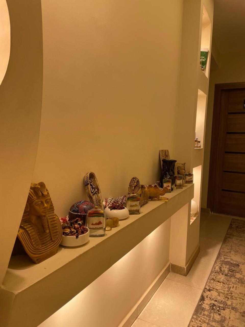 The View Pyramids Hotel Kafret el-Gabal Buitenkant foto